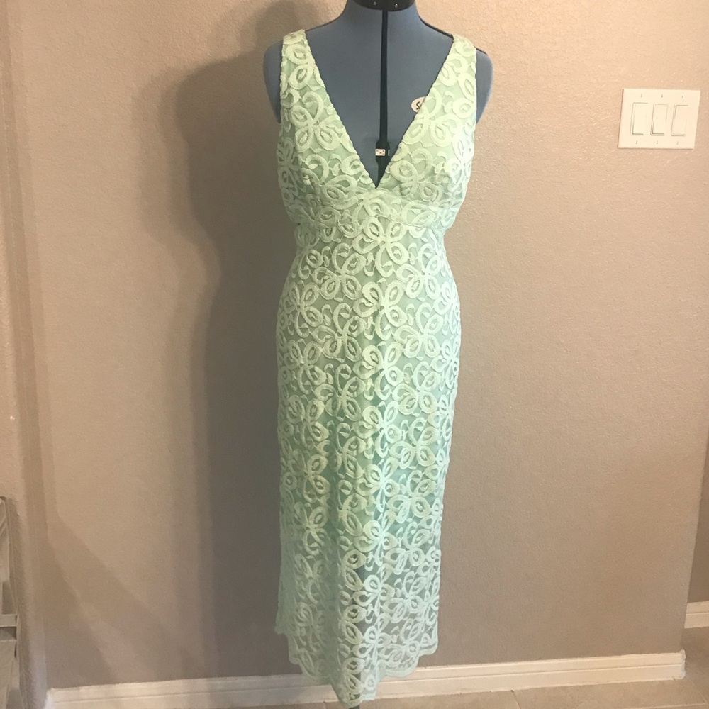 Gianni Bini Midi Lace Dress